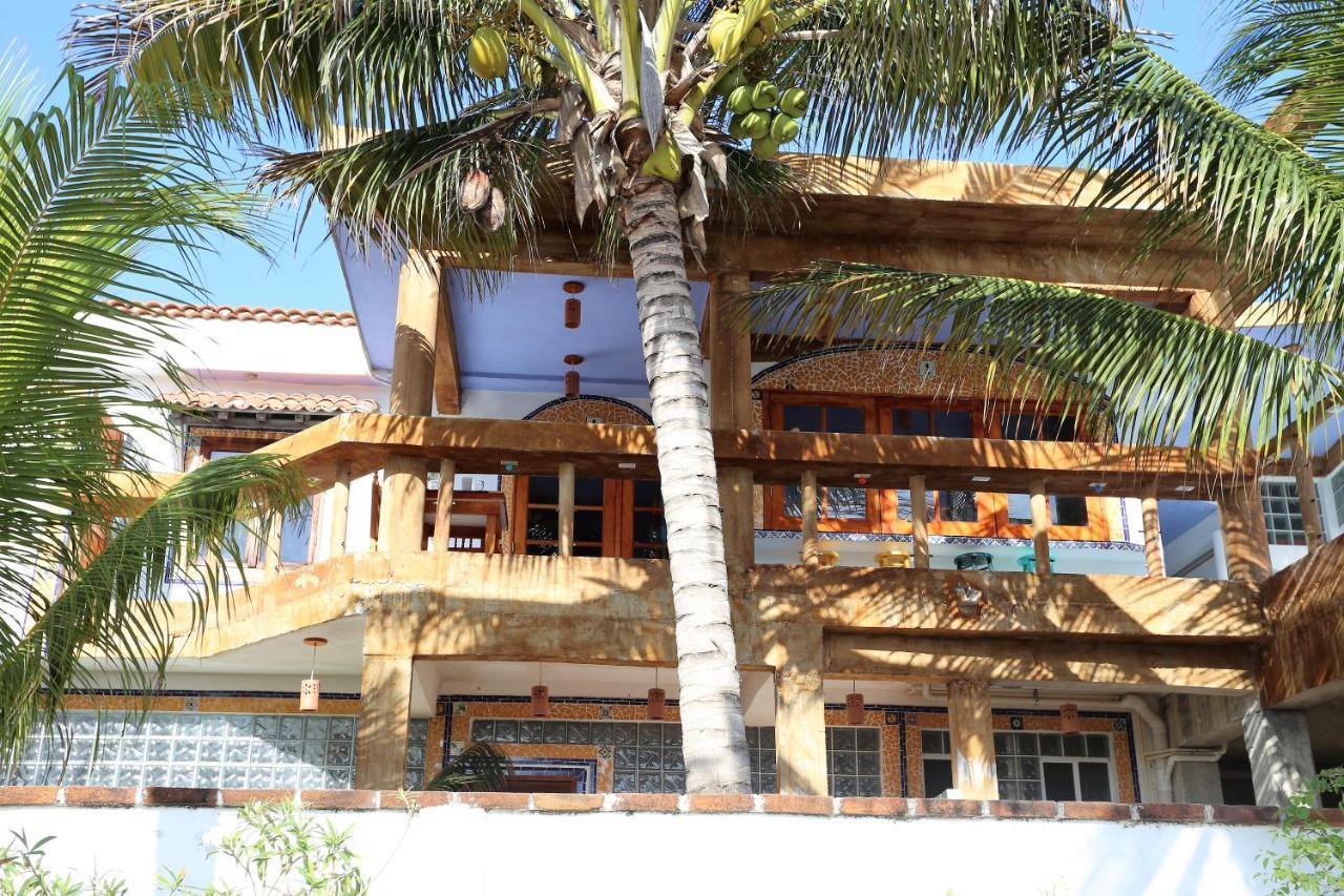 El Milagro Beach Hotel And Marina Исла-Мухерес Экстерьер фото
