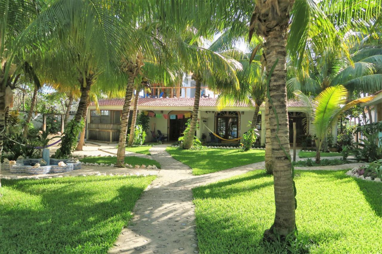 El Milagro Beach Hotel And Marina Исла-Мухерес Экстерьер фото