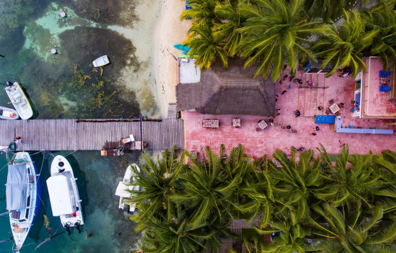 El Milagro Beach Hotel And Marina Исла-Мухерес Экстерьер фото